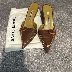 Barely worn Manolo Blahnik mules